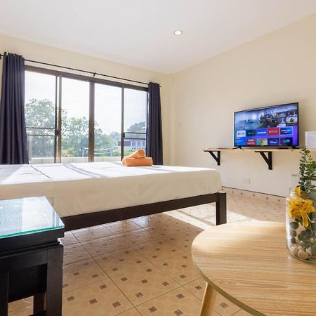 Club22 Kamala Suites, Камала-Біч Екстер'єр фото